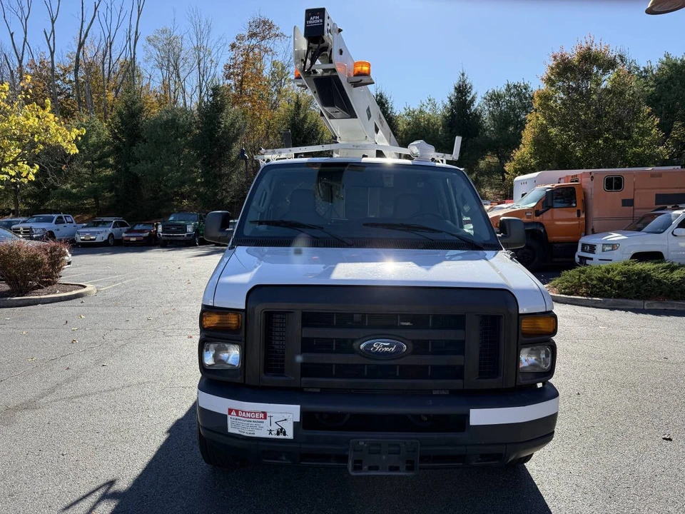 2012 Ford Econoline Van - Image 12 of 12