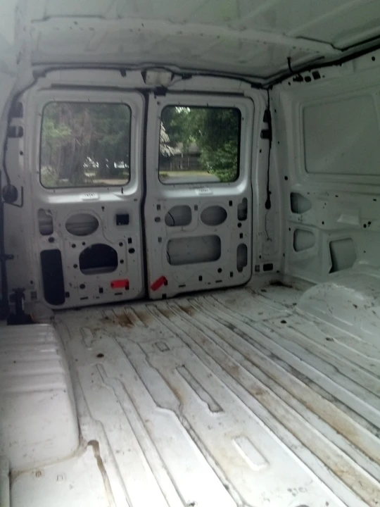 2012 Ford Econoline Van - Image 4 of 7
