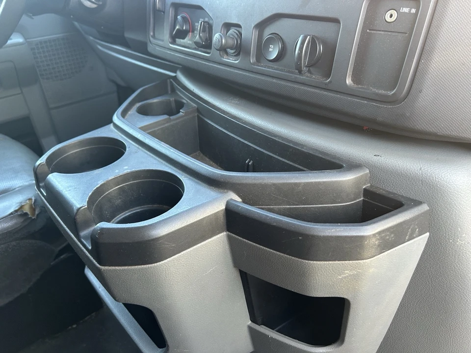 2012 Ford Econoline Van - Image 13 of 20