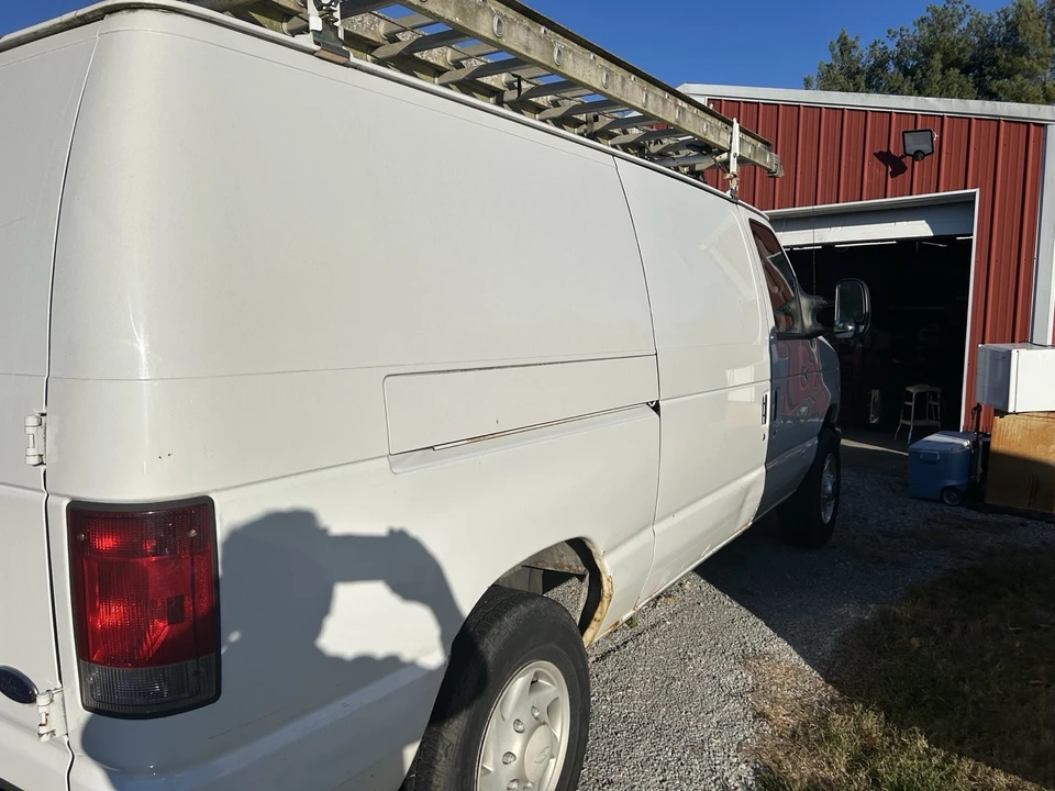 2012 Ford Econoline Van - Image 7 of 20