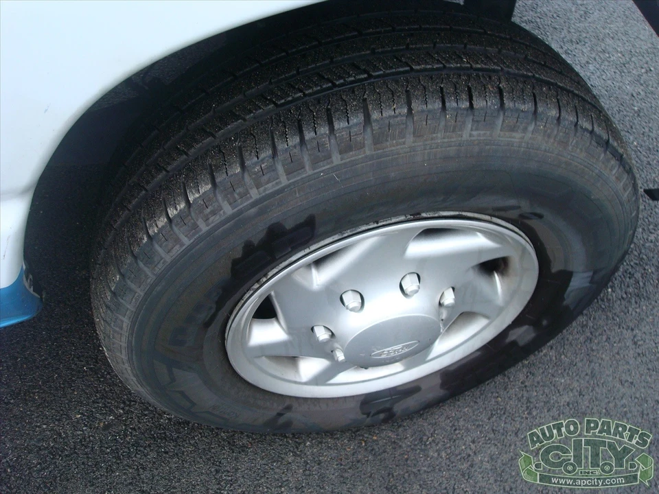 2012 Ford Econoline Van - Image 9 of 20