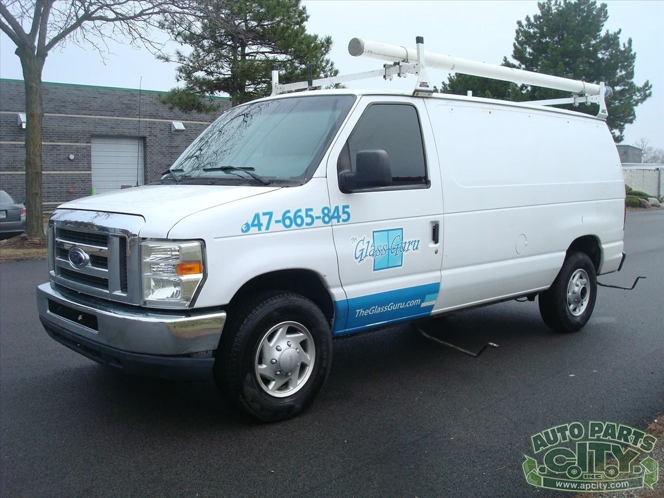 2012 Ford Econoline Van - Image 18 of 20