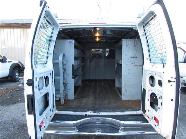 2012 Ford Econoline Van - Image 16 of 21