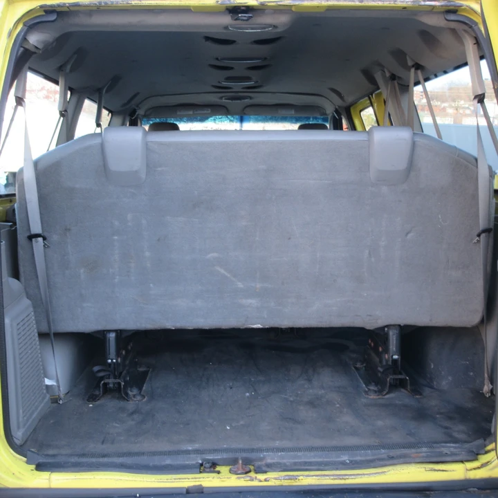2012 Ford Econoline Van - Image 13 of 20