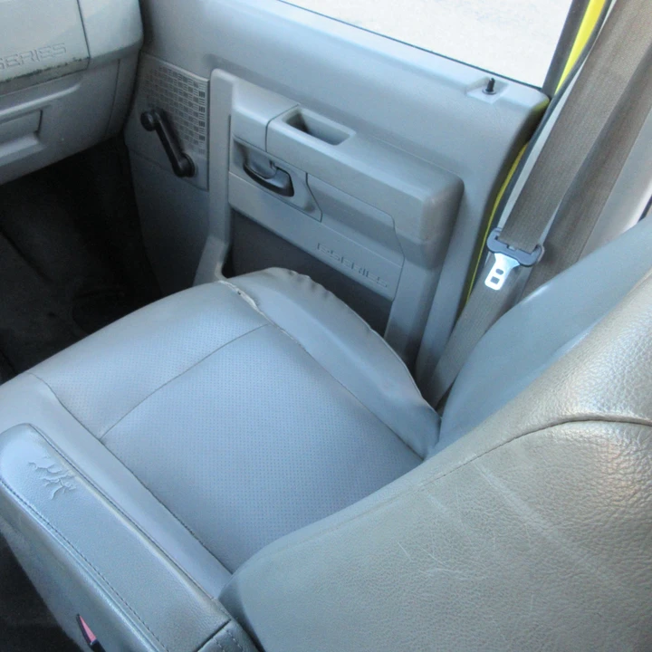 2012 Ford Econoline Van - Image 16 of 20