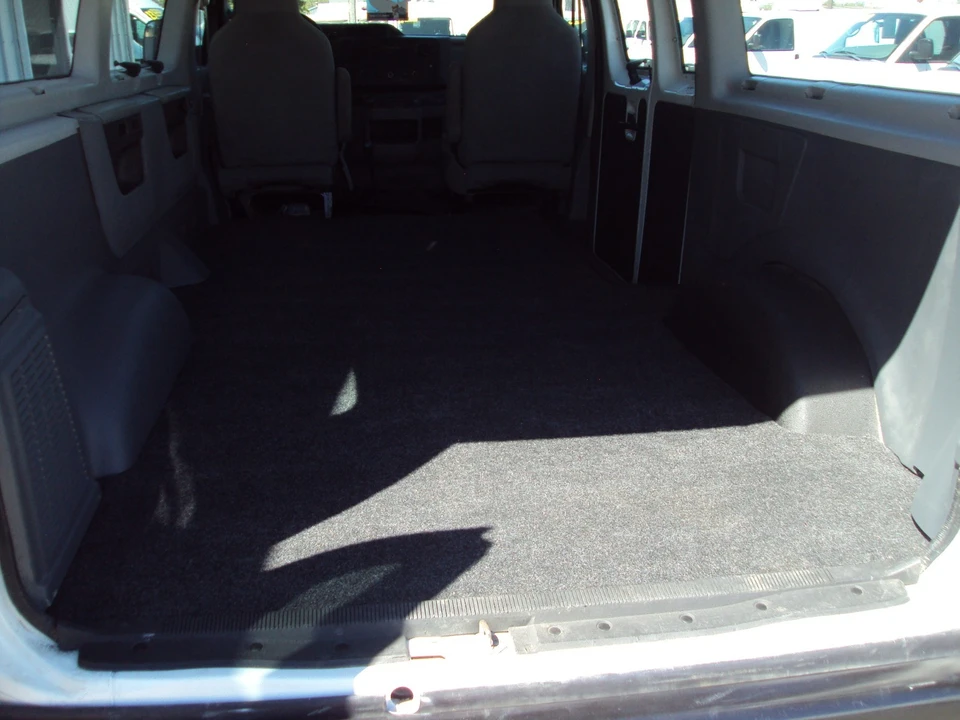 2012 Ford Econoline Van - Image 9 of 31