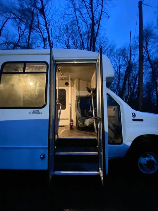 2012 Ford Econoline Van - Image 2 of 7
