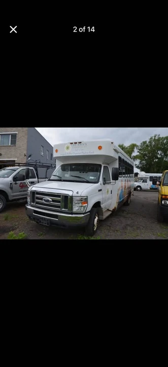 2012 Ford Econoline Van - Image 2 of 10