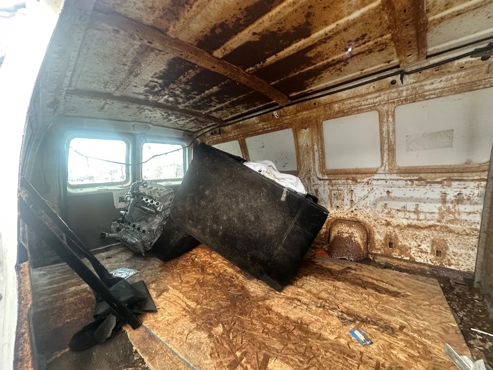 2012 Ford Econoline Van - Image 20 of 21