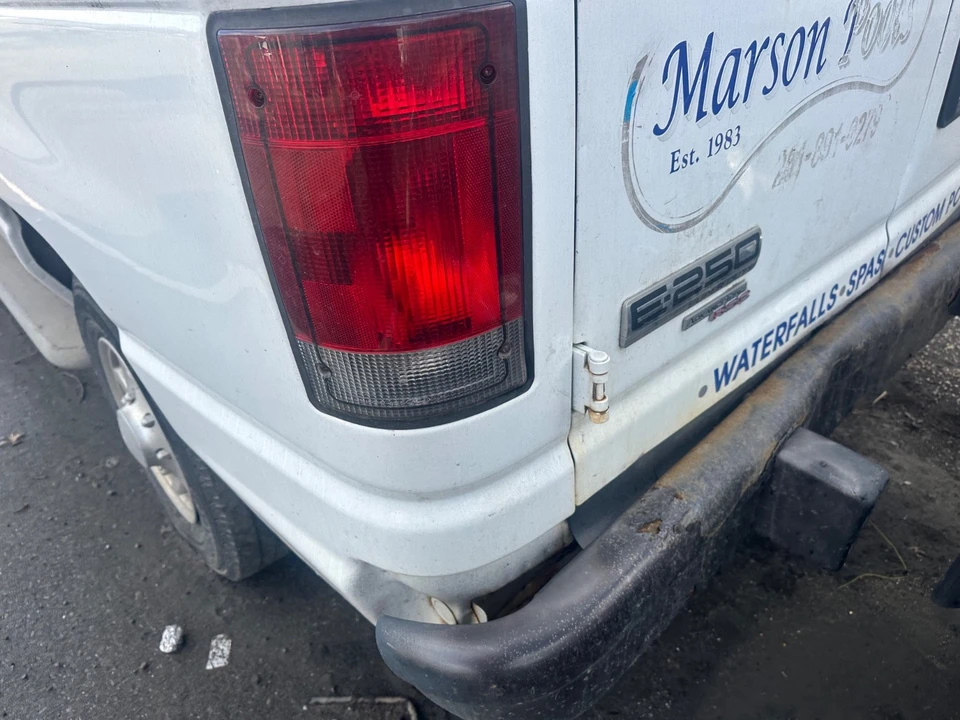 2012 Ford Econoline Van - Image 12 of 21