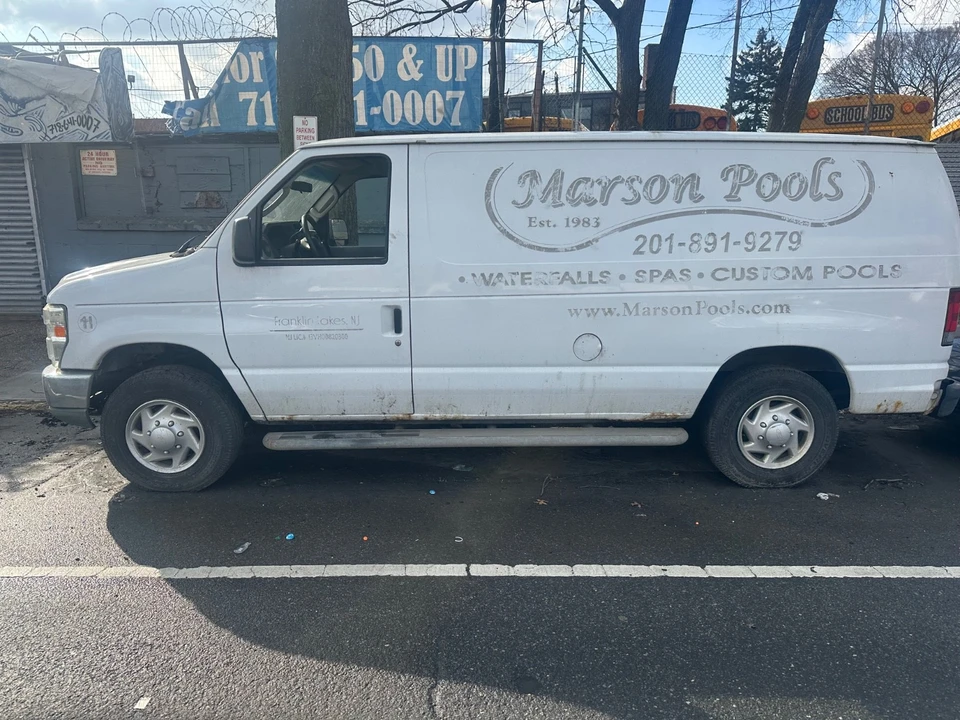 2012 Ford Econoline Van - Image 3 of 21