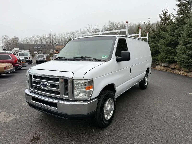 2012 Ford Econoline Van - Image 2 of 12