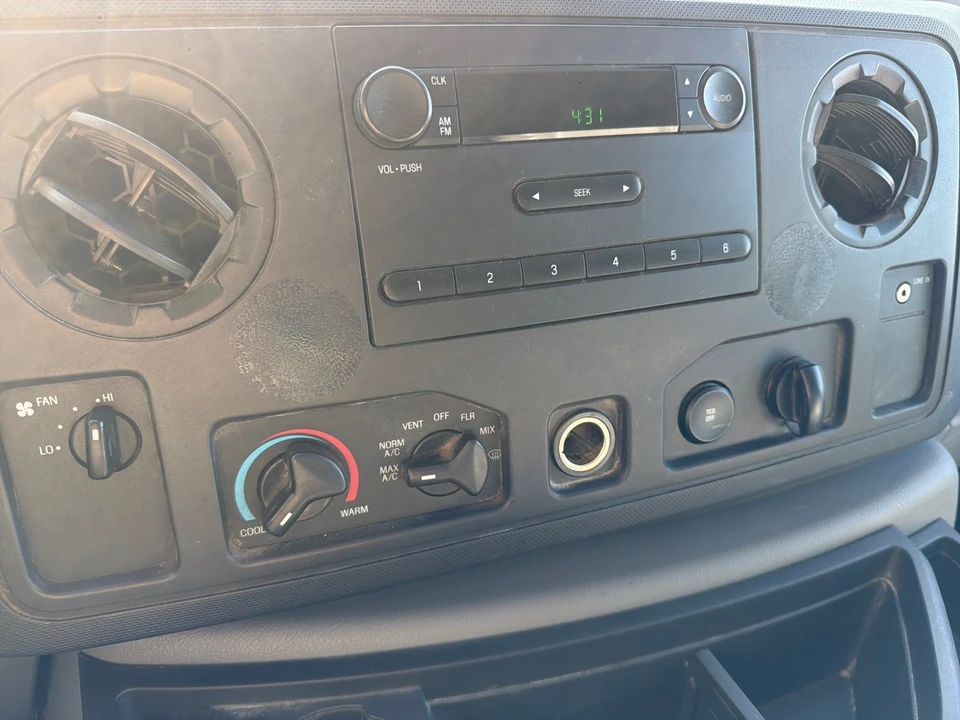 2012 Ford Econoline Van - Image 15 of 22