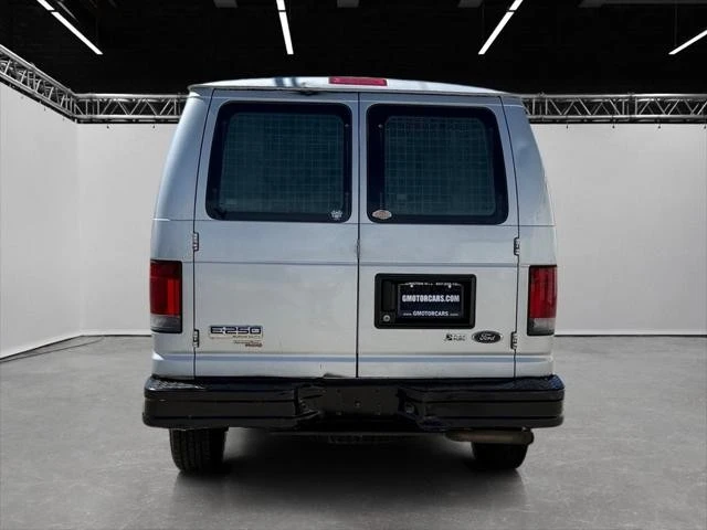 2012 Ford Econoline Van - Image 4 of 25