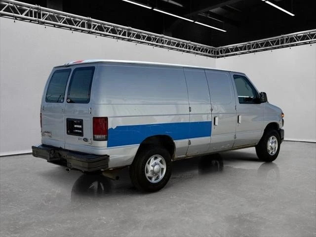 2012 Ford Econoline Van - Image 5 of 25