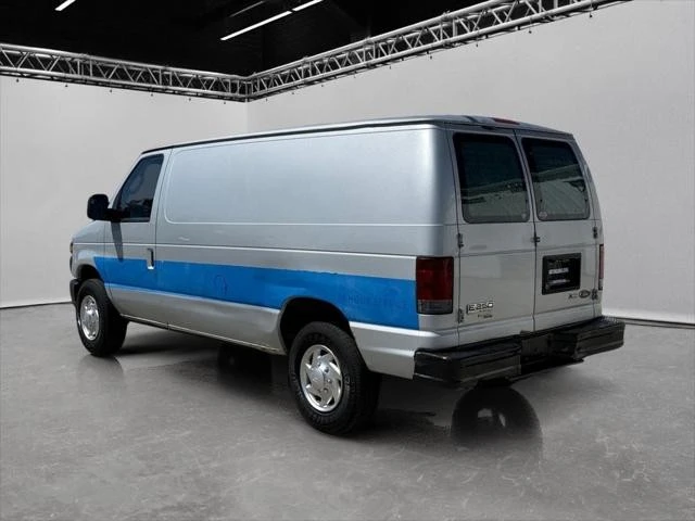 2012 Ford Econoline Van - Image 3 of 25