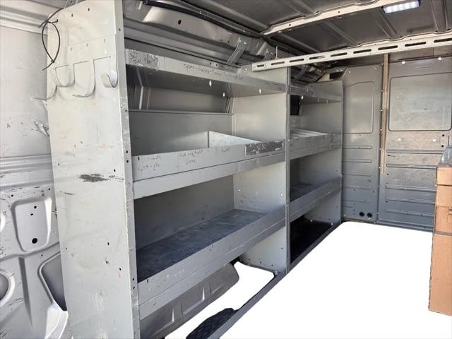 2012 Ford Econoline Van - Image 16 of 25