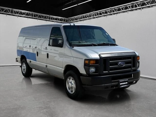 2012 Ford Econoline Van - Image 7 of 25