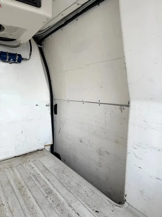2012 Ford Econoline Van - Image 8 of 17