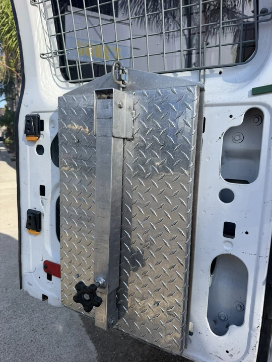 2012 Ford Econoline Van - Image 14 of 18
