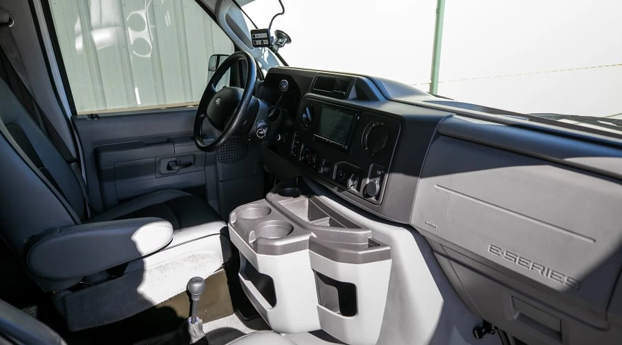 2012 Ford Econoline Van - Image 5 of 31
