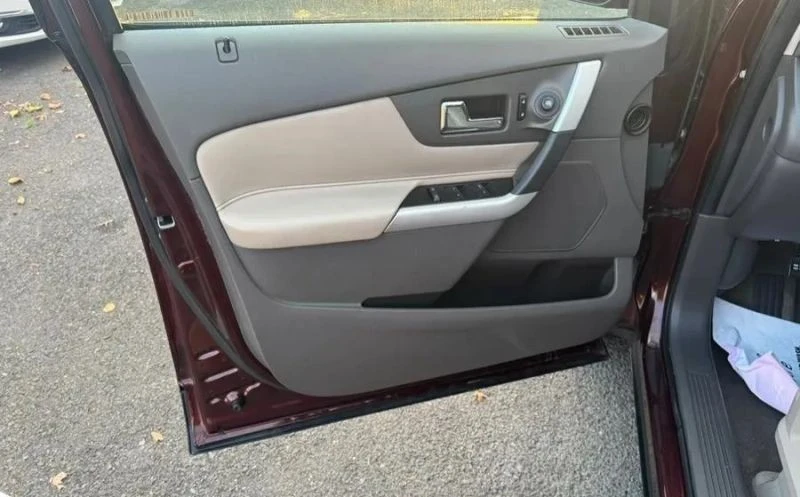2012 Ford Edge - Image 10 of 12