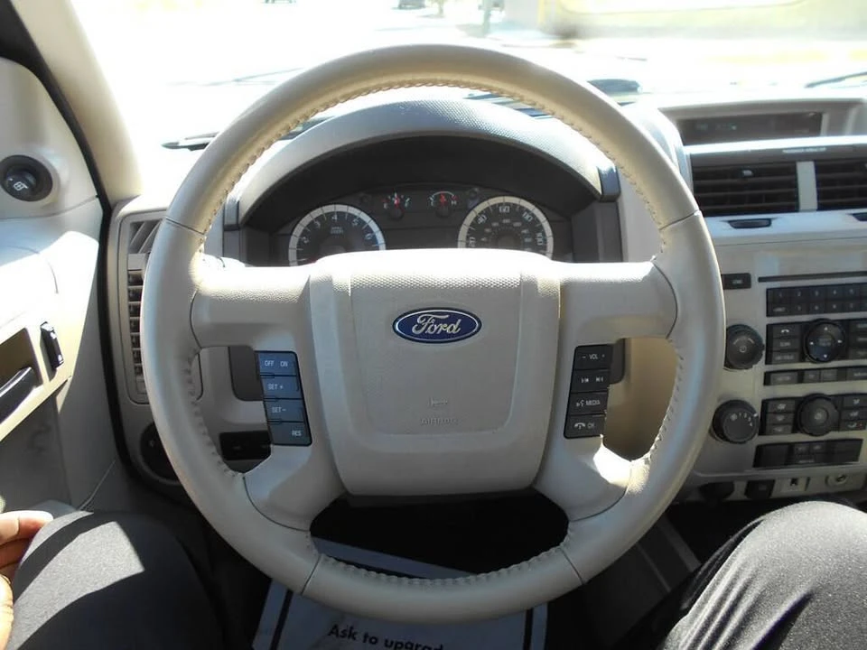 2012 Ford Escape - Image 8 of 15