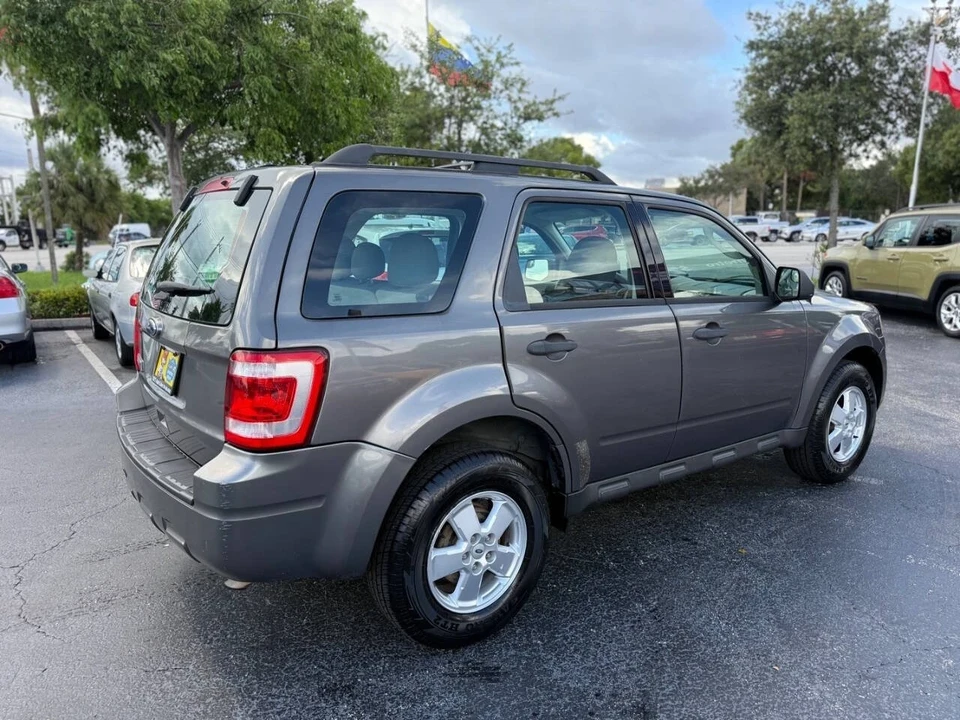 2012 Ford Escape - Image 10 of 12