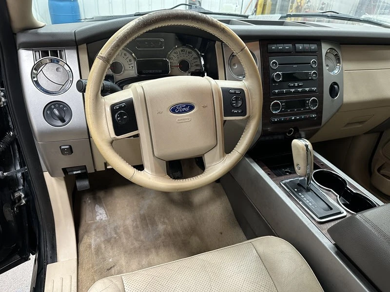 2012 Ford Expedition 3rd Gen - Image 8 of 21