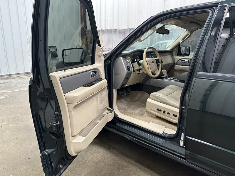 2012 Ford Expedition 3rd Gen - Image 7 of 21