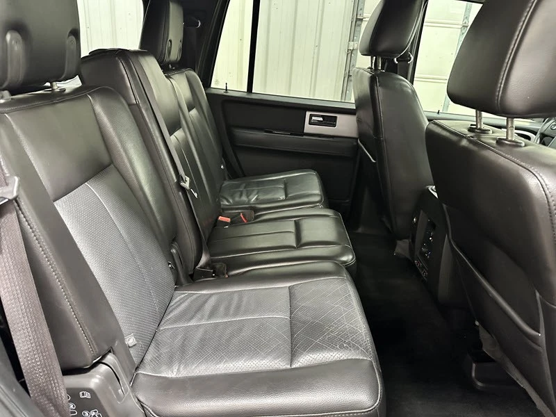 2012 Ford Expedition 3rd Gen - Image 18 of 21