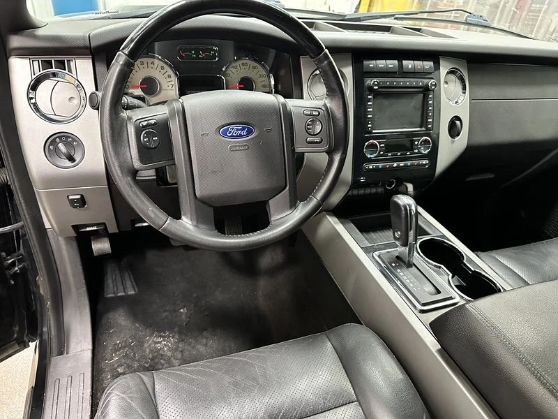 2012 Ford Expedition 3rd Gen - Image 9 of 21