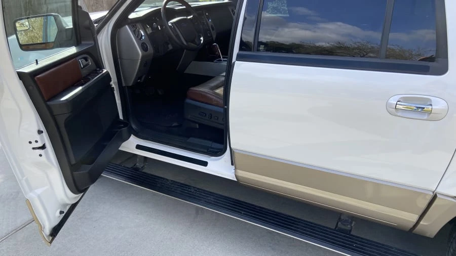 2012 Ford Expedition 3rd Gen - Image 3 of 22