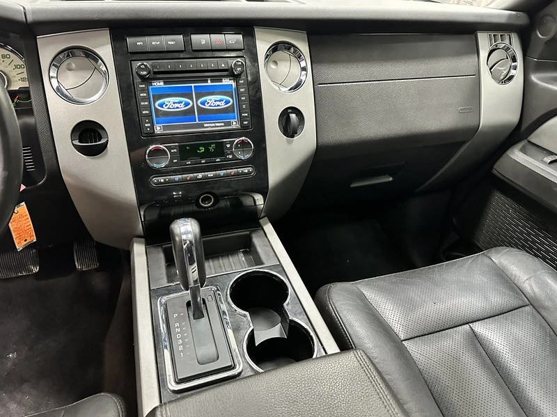 2012 Ford Expedition 3rd Gen - Image 10 of 12