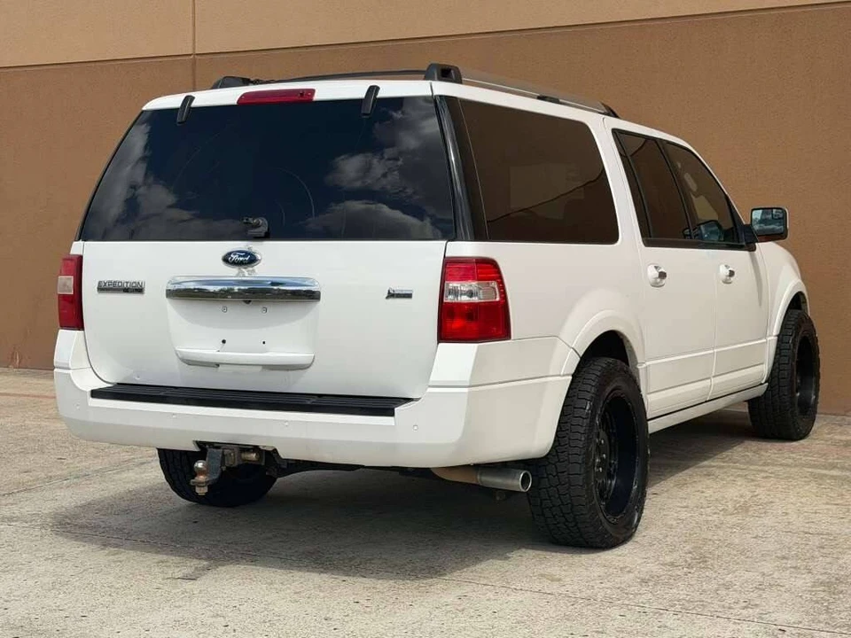 2012 Ford Expedition 3rd Gen - Image 12 of 12