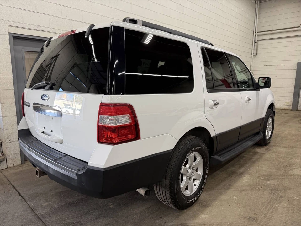 2012 Ford Expedition 3rd Gen - Image 4 of 12