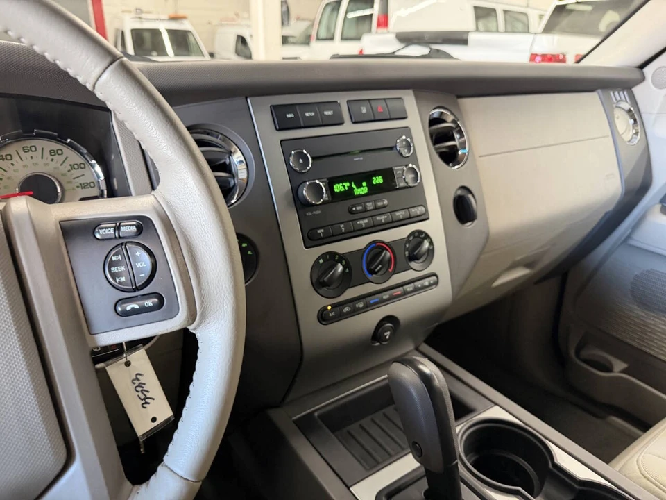 2012 Ford Expedition 3rd Gen - Image 18 of 21