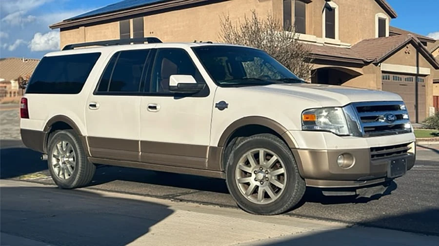 2012 Ford Expedition 3rd Gen - Image 3 of 16