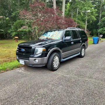 2012 Ford Expedition XLT Sport SUV 4D