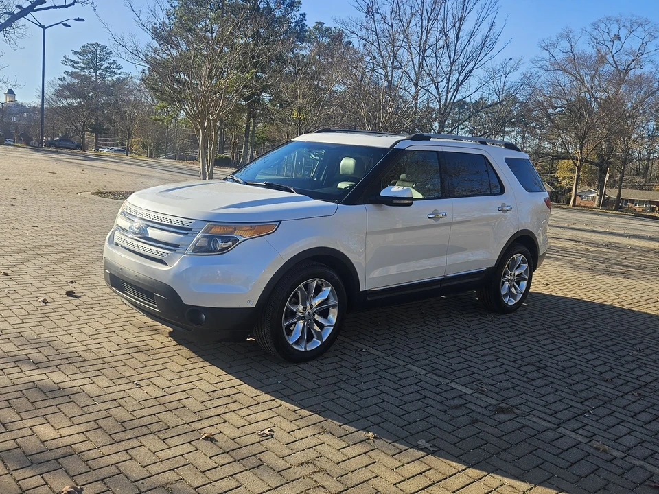 2012 Ford Explorer 5th Gen - Image 2 of 9