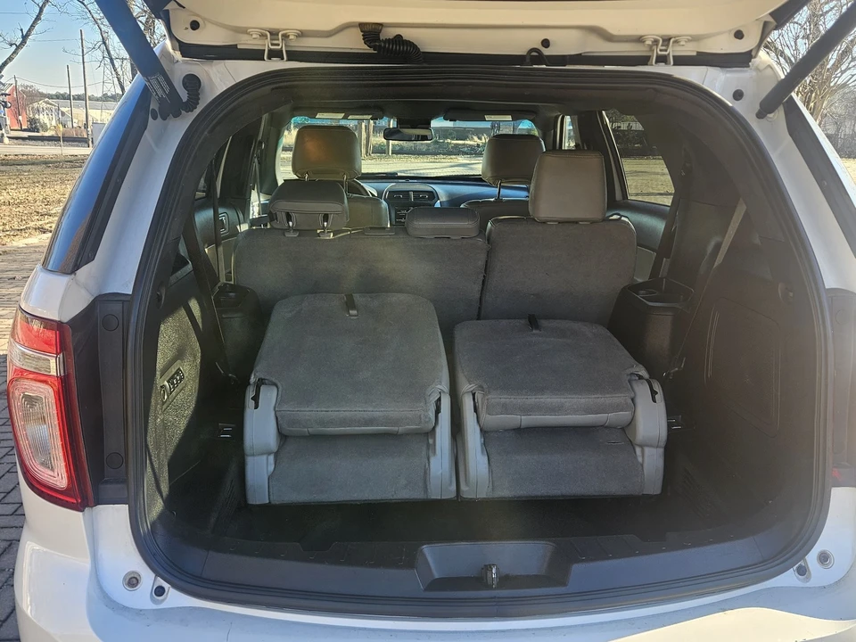 2012 Ford Explorer 5th Gen - Image 5 of 9