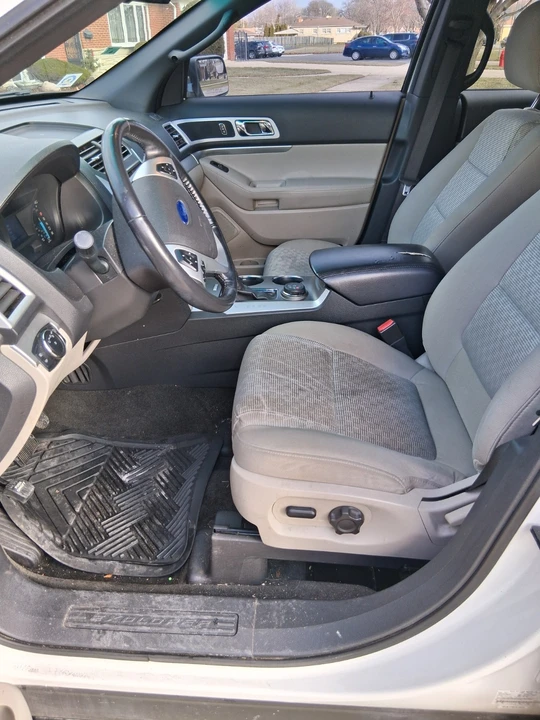 2012 Ford Explorer 5th Gen - Image 17 of 19