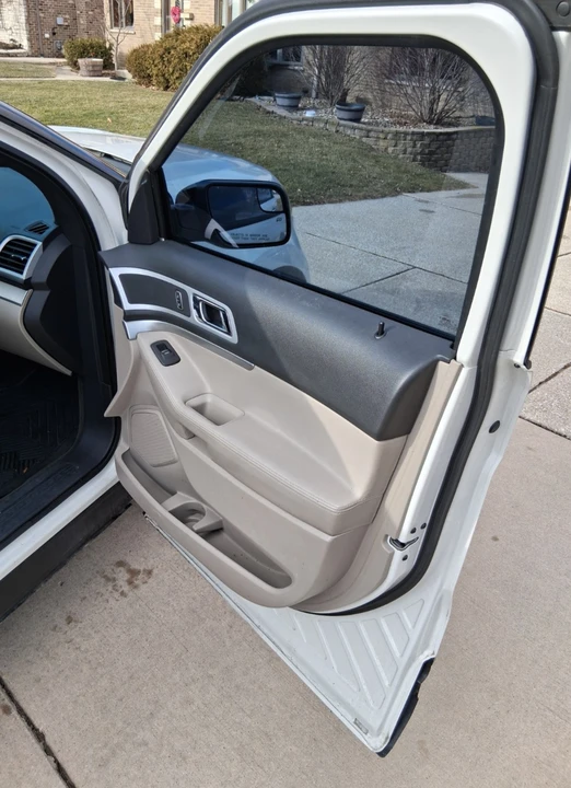 2012 Ford Explorer 5th Gen - Image 19 of 19