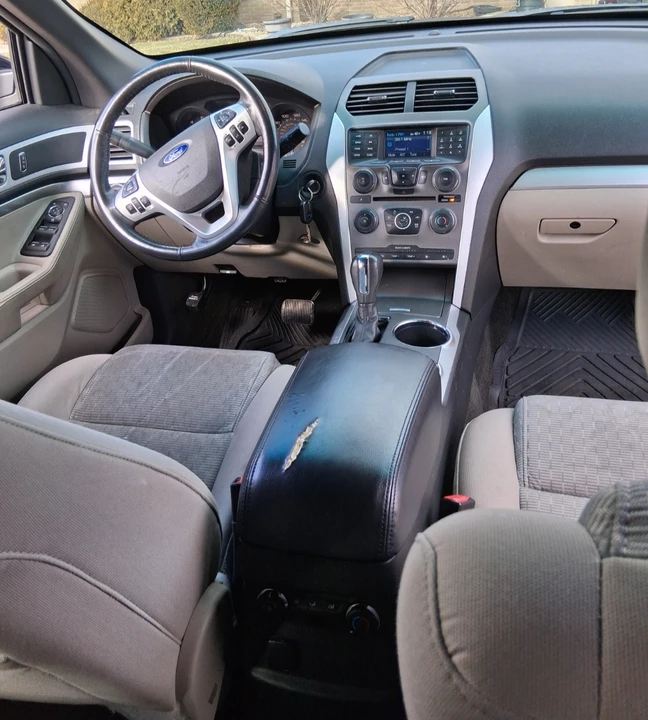 2012 Ford Explorer 5th Gen - Image 16 of 19