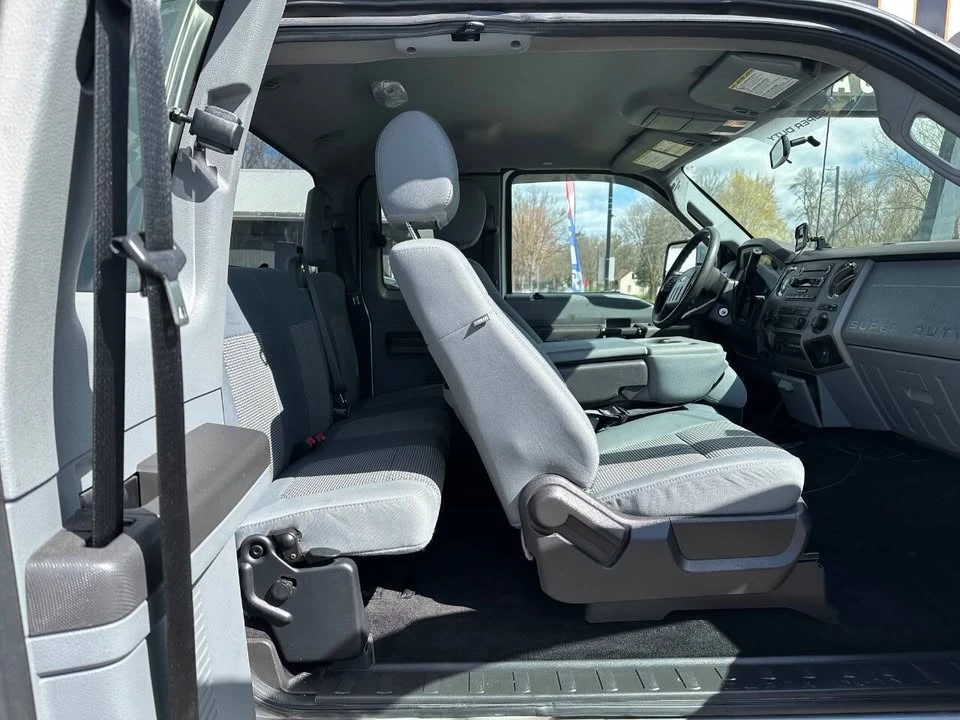 2012 Ford Super Duty 3rd Gen - Image 9 of 11