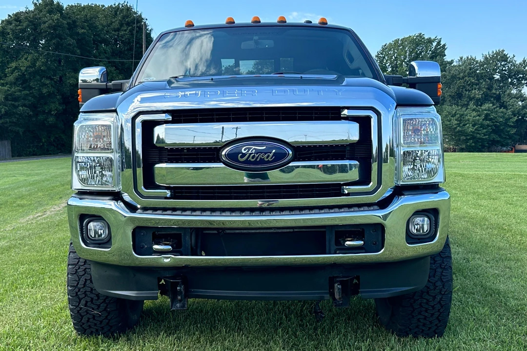 2012 Ford Super Duty 3rd Gen - Image 2 of 31