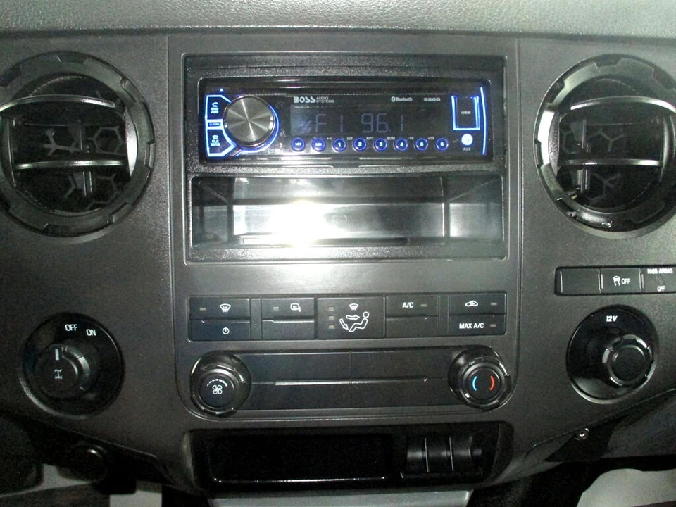 2012 Ford Super Duty 3rd Gen - Image 19 of 21