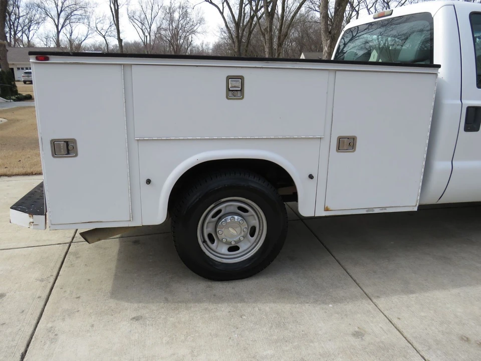 2012 Ford Super Duty 3rd Gen - Image 9 of 12