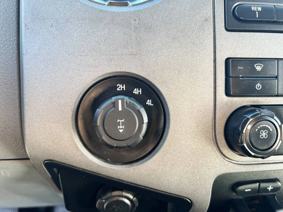 2012 Ford Super Duty 3rd Gen - Image 19 of 24