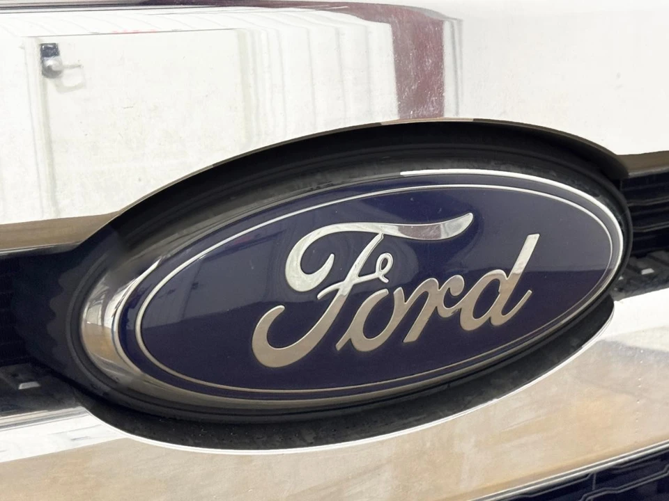 2012 Ford Super Duty 3rd Gen - Image 12 of 16